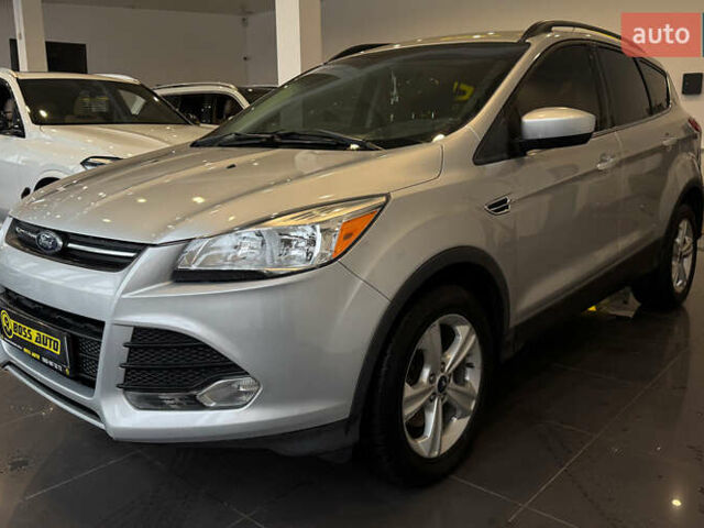 Сірий Форд Ескейп, об'ємом двигуна 1.6 л та пробігом 230 тис. км за 11700 $, фото 2 на Automoto.ua