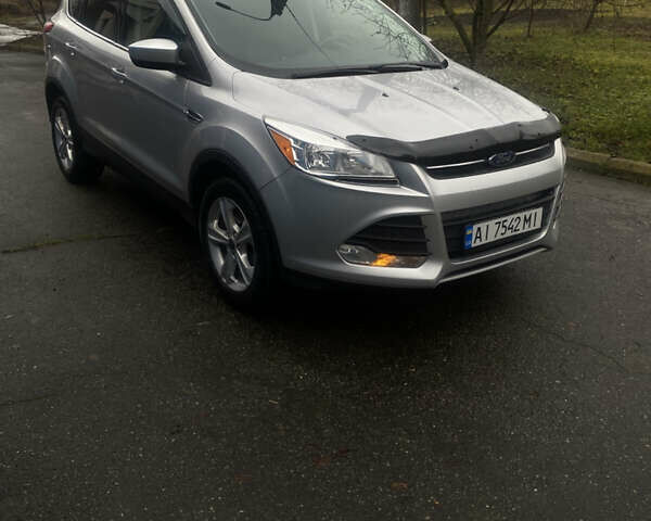 Серый Форд Эскейп, объемом двигателя 1.6 л и пробегом 125 тыс. км за 9999 $, фото 2 на Automoto.ua