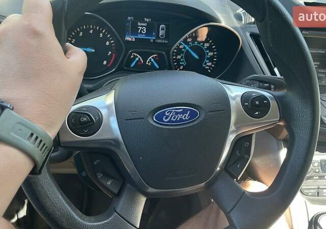 Серый Форд Эскейп, объемом двигателя 1.6 л и пробегом 156 тыс. км за 11111 $, фото 9 на Automoto.ua