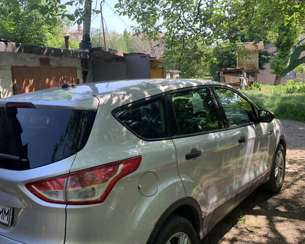 Серый Форд Эскейп, объемом двигателя 2.49 л и пробегом 240 тыс. км за 10200 $, фото 2 на Automoto.ua