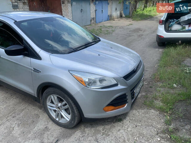Серый Форд Эскейп, объемом двигателя 2.49 л и пробегом 240 тыс. км за 10200 $, фото 24 на Automoto.ua