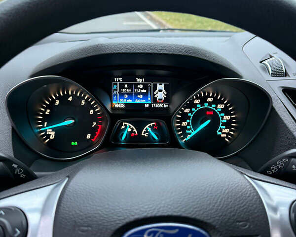 Серый Форд Эскейп, объемом двигателя 2 л и пробегом 174 тыс. км за 11000 $, фото 3 на Automoto.ua