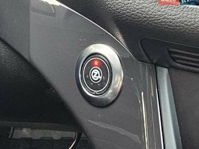 Сірий Форд Ескейп, об'ємом двигуна 2.5 л та пробігом 173 тис. км за 12500 $, фото 16 на Automoto.ua