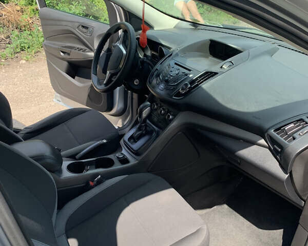 Серый Форд Эскейп, объемом двигателя 2.49 л и пробегом 240 тыс. км за 10200 $, фото 11 на Automoto.ua