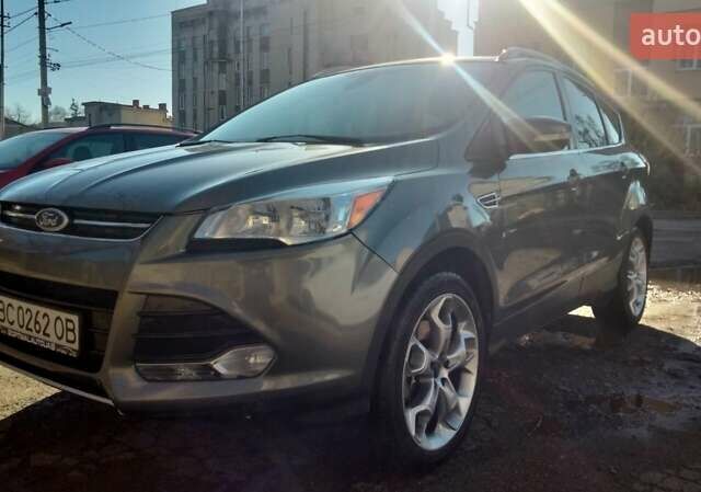 Серый Форд Эскейп, объемом двигателя 2 л и пробегом 232 тыс. км за 11500 $, фото 6 на Automoto.ua