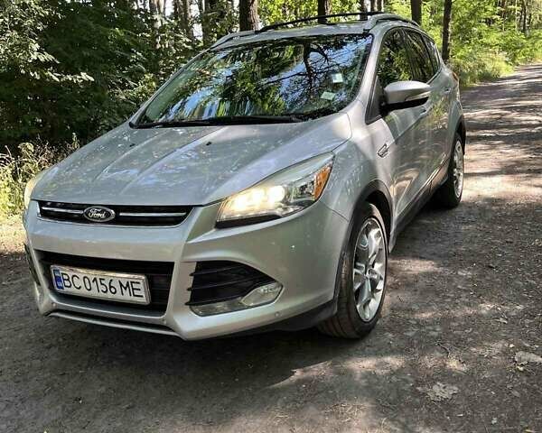 Серый Форд Эскейп, объемом двигателя 2 л и пробегом 220 тыс. км за 12000 $, фото 13 на Automoto.ua