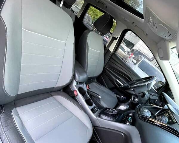 Серый Форд Эскейп, объемом двигателя 1.6 л и пробегом 181 тыс. км за 9500 $, фото 8 на Automoto.ua