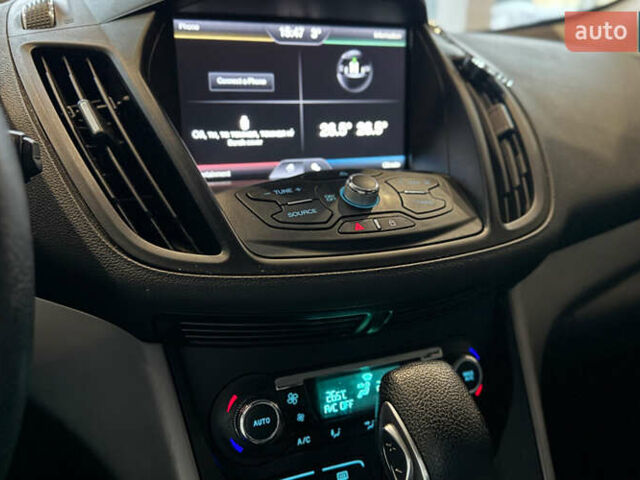 Сірий Форд Ескейп, об'ємом двигуна 1.6 л та пробігом 230 тис. км за 11700 $, фото 13 на Automoto.ua