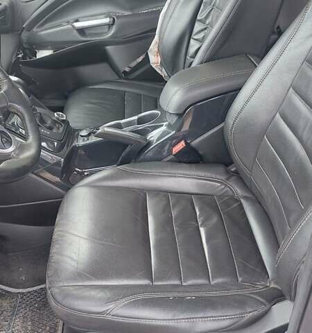 Форд Ескейп 2014 у Черкасах на Automoto.ua Сірий Форд Ескейп, об'ємом двигуна 1.6 л та пробігом 212 тис. км за 5000 $, фото 9 на Automoto.ua