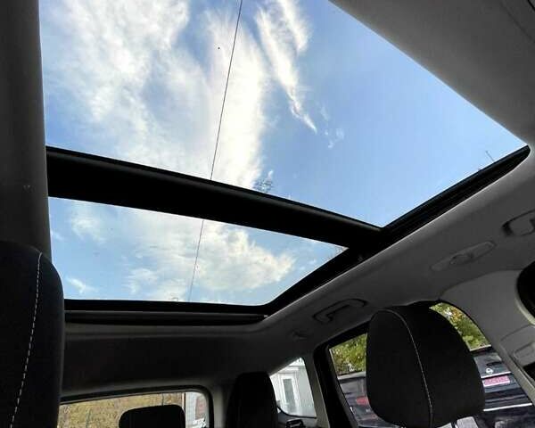 Серый Форд Эскейп, объемом двигателя 1.6 л и пробегом 181 тыс. км за 9500 $, фото 4 на Automoto.ua