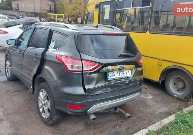 Форд Ескейп 2014 у Черкасах на Automoto.ua Сірий Форд Ескейп, об'ємом двигуна 1.6 л та пробігом 212 тис. км за 5000 $, фото 3 на Automoto.ua