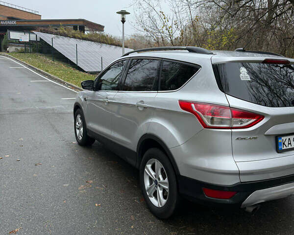 Серый Форд Эскейп, объемом двигателя 2 л и пробегом 174 тыс. км за 11000 $, фото 13 на Automoto.ua