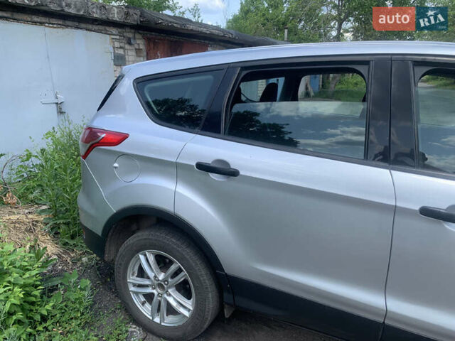 Серый Форд Эскейп, объемом двигателя 2.49 л и пробегом 240 тыс. км за 10200 $, фото 23 на Automoto.ua