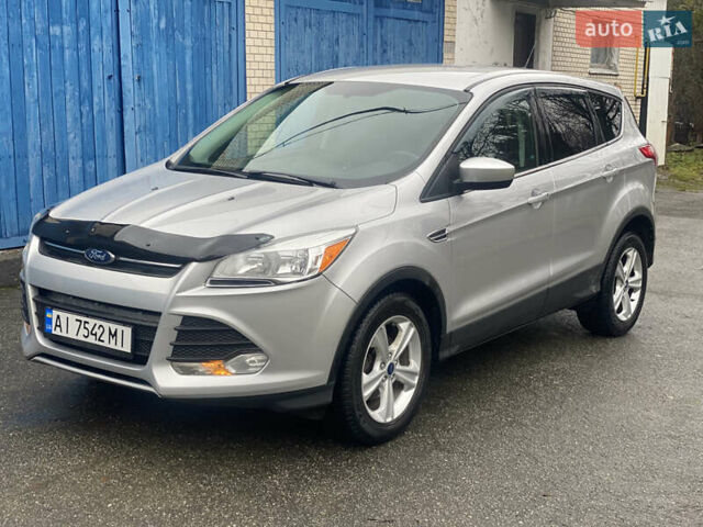 Серый Форд Эскейп, объемом двигателя 1.6 л и пробегом 125 тыс. км за 9999 $, фото 4 на Automoto.ua