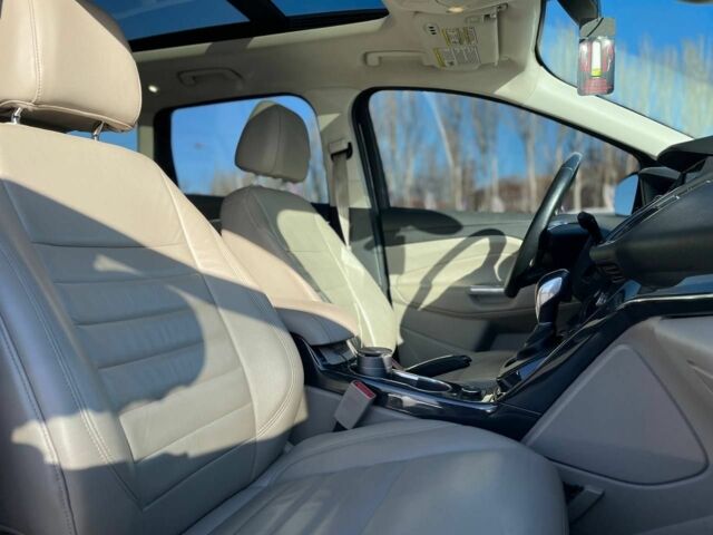 Серый Форд Эскейп, объемом двигателя 2 л и пробегом 134 тыс. км за 15500 $, фото 19 на Automoto.ua