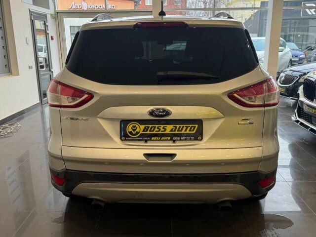 Серый Форд Эскейп, объемом двигателя 1.6 л и пробегом 230 тыс. км за 11700 $, фото 5 на Automoto.ua