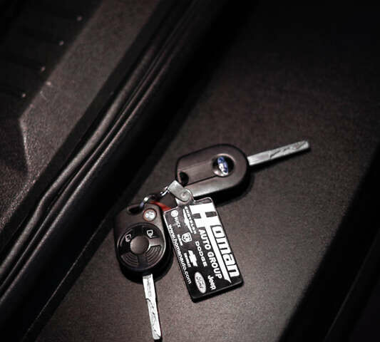 Серый Форд Эскейп, объемом двигателя 2.49 л и пробегом 208 тыс. км за 8499 $, фото 17 на Automoto.ua