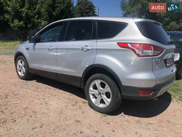 Сірий Форд Ескейп, об'ємом двигуна 2 л та пробігом 220 тис. км за 10600 $, фото 14 на Automoto.ua