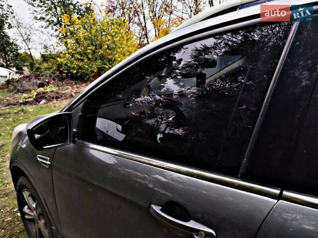 Сірий Форд Ескейп, об'ємом двигуна 1.6 л та пробігом 221 тис. км за 12000 $, фото 15 на Automoto.ua