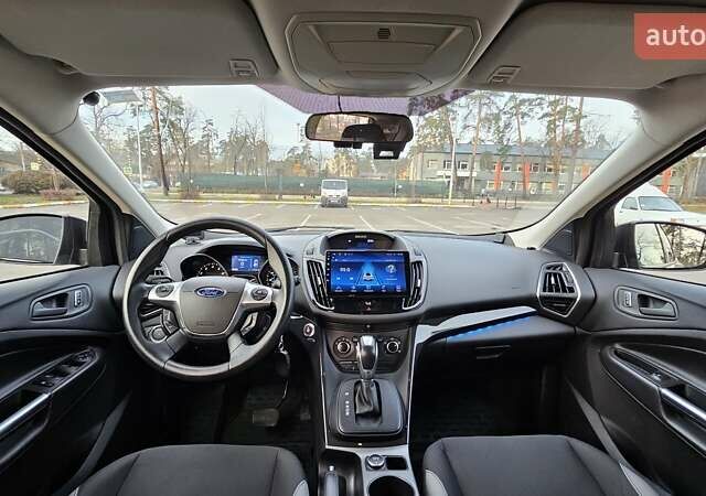 Сірий Форд Ескейп, об'ємом двигуна 2.5 л та пробігом 173 тис. км за 12500 $, фото 14 на Automoto.ua