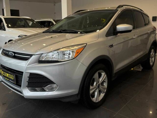 Серый Форд Эскейп, объемом двигателя 1.6 л и пробегом 230 тыс. км за 11700 $, фото 2 на Automoto.ua