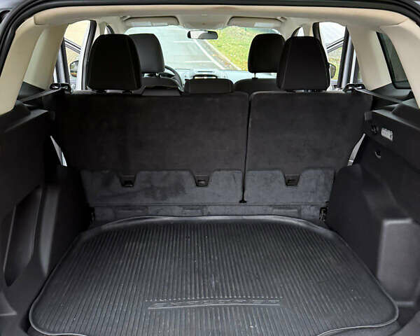 Серый Форд Эскейп, объемом двигателя 2 л и пробегом 174 тыс. км за 11000 $, фото 6 на Automoto.ua