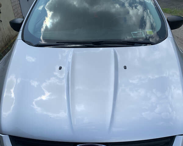 Серый Форд Эскейп, объемом двигателя 2.49 л и пробегом 240 тыс. км за 10200 $, фото 17 на Automoto.ua