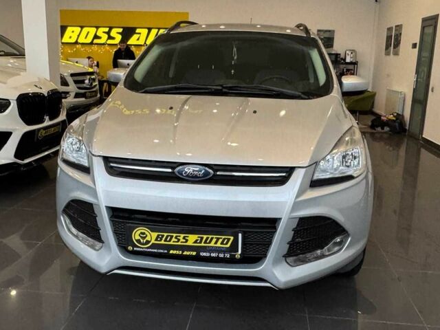 Серый Форд Эскейп, объемом двигателя 1.6 л и пробегом 230 тыс. км за 11700 $, фото 1 на Automoto.ua