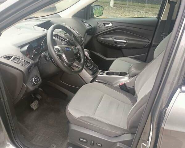 Серый Форд Эскейп, объемом двигателя 2 л и пробегом 169 тыс. км за 11500 $, фото 1 на Automoto.ua