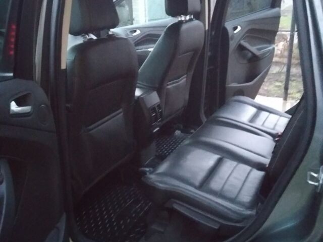 Серый Форд Эскейп, объемом двигателя 1.6 л и пробегом 225 тыс. км за 9200 $, фото 9 на Automoto.ua