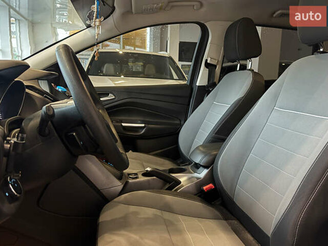 Сірий Форд Ескейп, об'ємом двигуна 1.6 л та пробігом 230 тис. км за 11700 $, фото 8 на Automoto.ua