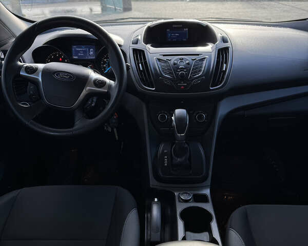 Сірий Форд Ескейп, об'ємом двигуна 2.49 л та пробігом 239 тис. км за 8999 $, фото 22 на Automoto.ua