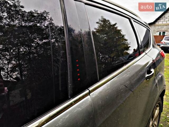 Сірий Форд Ескейп, об'ємом двигуна 1.6 л та пробігом 221 тис. км за 12000 $, фото 14 на Automoto.ua