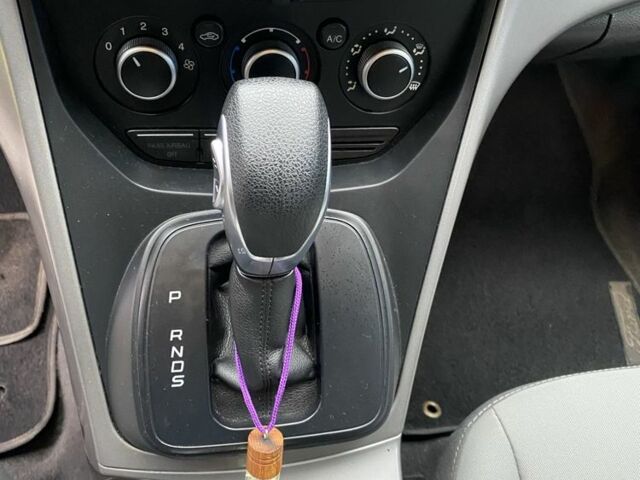 Сірий Форд Ескейп, об'ємом двигуна 1.6 л та пробігом 125 тис. км за 9999 $, фото 6 на Automoto.ua