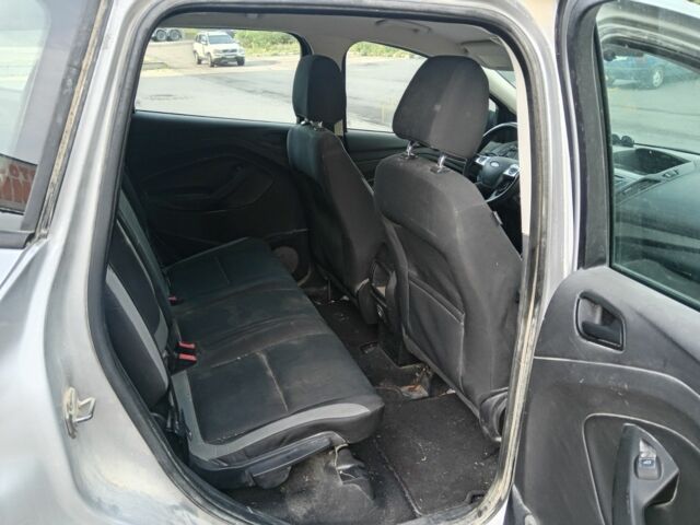 Сірий Форд Ескейп, об'ємом двигуна 0 л та пробігом 300 тис. км за 6900 $, фото 6 на Automoto.ua