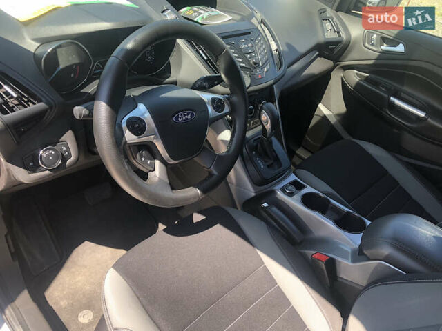 Сірий Форд Ескейп, об'ємом двигуна 2 л та пробігом 220 тис. км за 10600 $, фото 23 на Automoto.ua