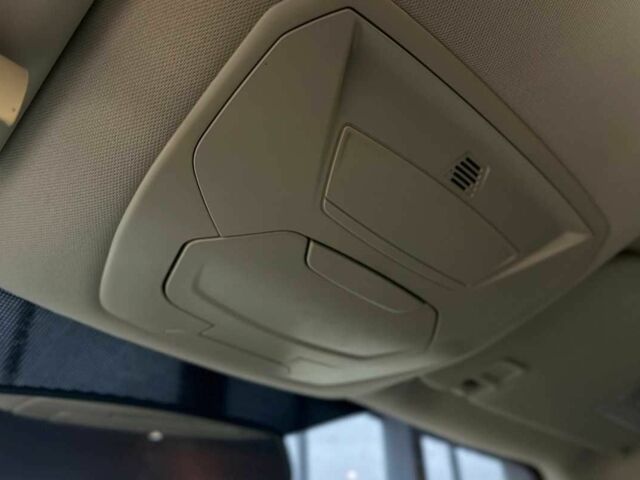 Серый Форд Эскейп, объемом двигателя 1.6 л и пробегом 230 тыс. км за 11700 $, фото 18 на Automoto.ua