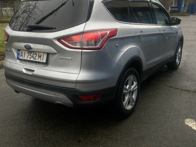 Сірий Форд Ескейп, об'ємом двигуна 1.6 л та пробігом 125 тис. км за 9999 $, фото 1 на Automoto.ua