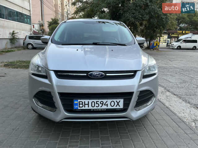 Сірий Форд Ескейп, об'ємом двигуна 1.6 л та пробігом 202 тис. км за 9800 $, фото 2 на Automoto.ua