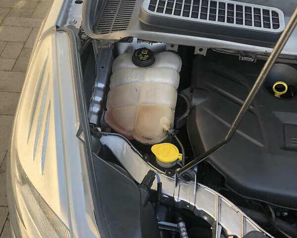 Сірий Форд Ескейп, об'ємом двигуна 2 л та пробігом 220 тис. км за 10600 $, фото 10 на Automoto.ua