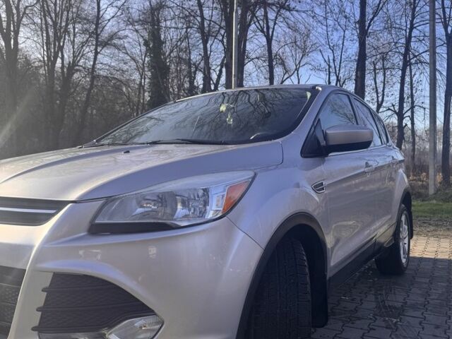 Серый Форд Эскейп, объемом двигателя 1.6 л и пробегом 200 тыс. км за 9900 $, фото 6 на Automoto.ua