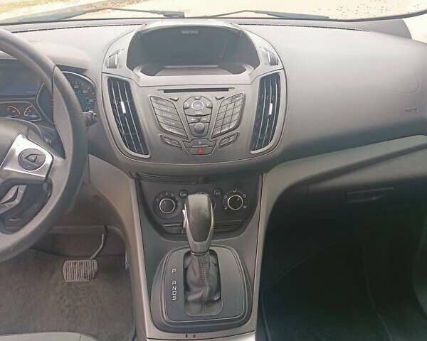 Серый Форд Эскейп, объемом двигателя 2 л и пробегом 169 тыс. км за 11000 $, фото 13 на Automoto.ua