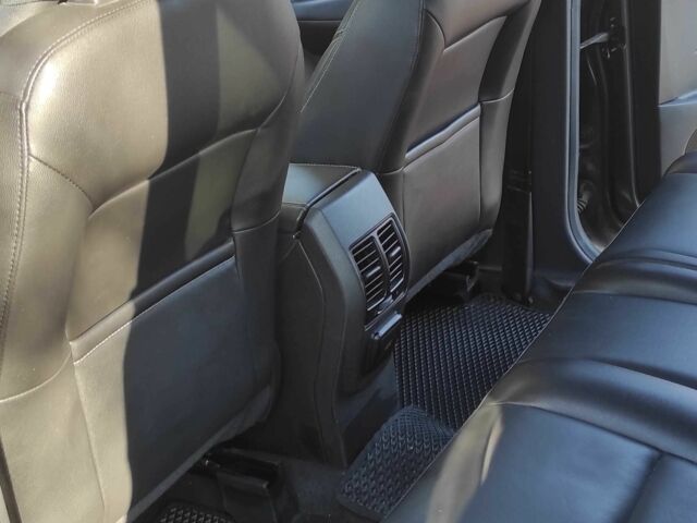 Серый Форд Эскейп, объемом двигателя 2 л и пробегом 106 тыс. км за 13500 $, фото 3 на Automoto.ua