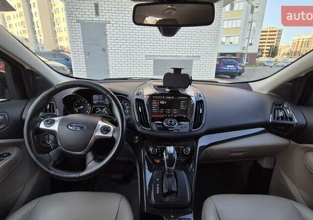 Серый Форд Эскейп, объемом двигателя 2 л и пробегом 143 тыс. км за 11600 $, фото 9 на Automoto.ua