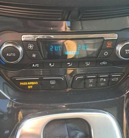 Серый Форд Эскейп, объемом двигателя 2 л и пробегом 129 тыс. км за 13299 $, фото 13 на Automoto.ua