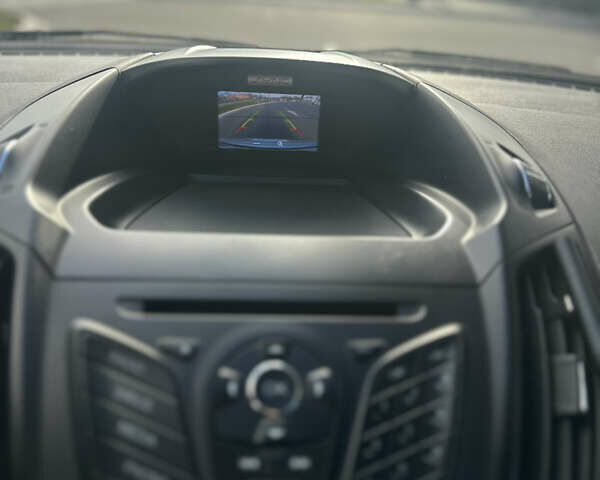 Сірий Форд Ескейп, об'ємом двигуна 2 л та пробігом 190 тис. км за 9800 $, фото 12 на Automoto.ua