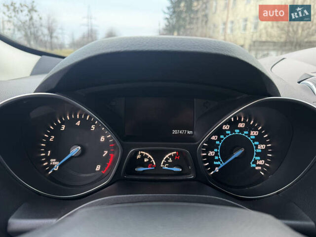 Серый Форд Эскейп, объемом двигателя 1.6 л и пробегом 208 тыс. км за 13999 $, фото 10 на Automoto.ua