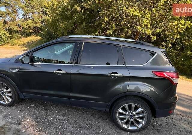 Серый Форд Эскейп, объемом двигателя 1.6 л и пробегом 142 тыс. км за 11500 $, фото 2 на Automoto.ua