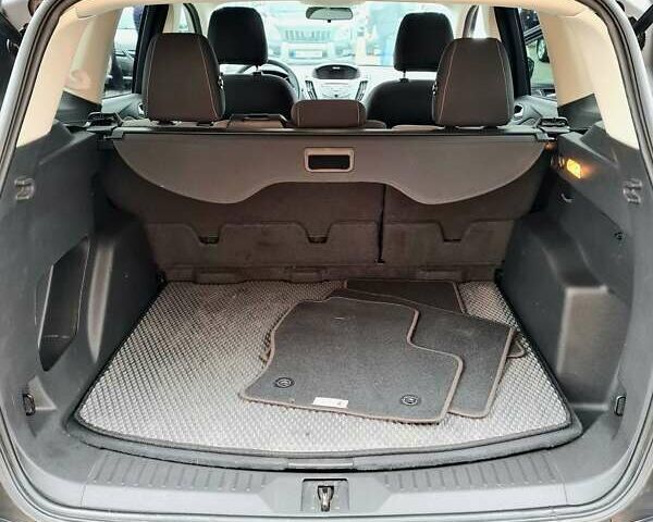 Серый Форд Эскейп, объемом двигателя 2.49 л и пробегом 117 тыс. км за 11900 $, фото 17 на Automoto.ua