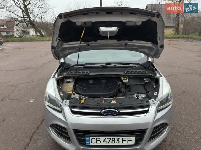 Серый Форд Эскейп, объемом двигателя 2 л и пробегом 150 тыс. км за 12800 $, фото 21 на Automoto.ua